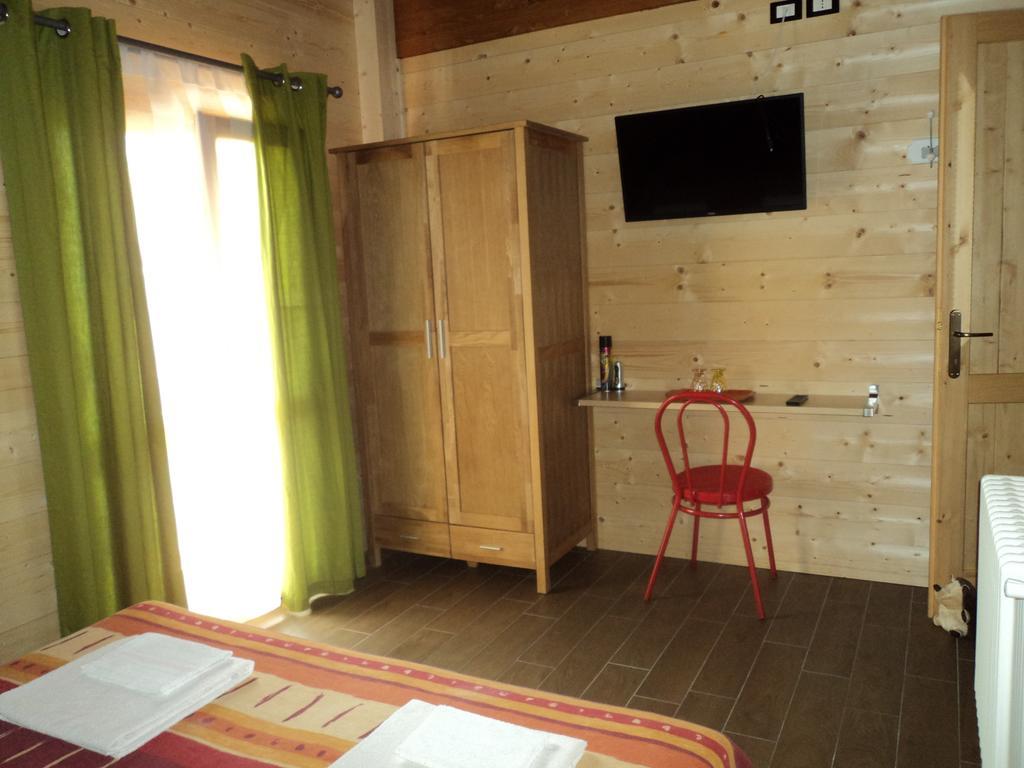 Chalet Trentino Bed and Breakfast Fiavè Δωμάτιο φωτογραφία